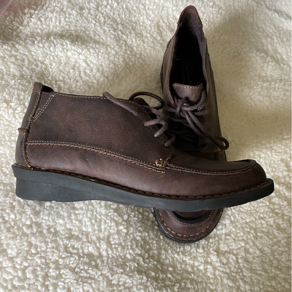 New without box, Clark’s Ankle boots. Women’s size 7.
